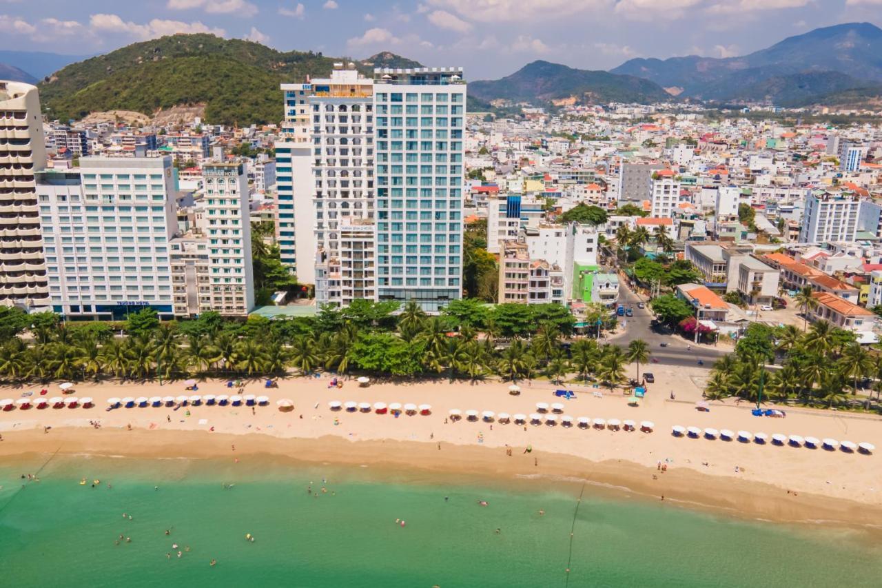 Navada Beach Hotel Nha Trang Exterior photo